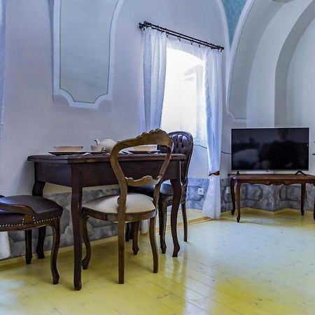 Apartman Charlotte V Dome So Studnou Na Streche Banská Štiavnica エクステリア 写真