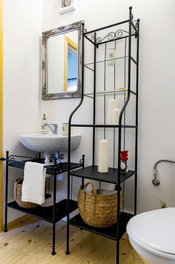 Apartman Charlotte V Dome So Studnou Na Streche Banská Štiavnica エクステリア 写真